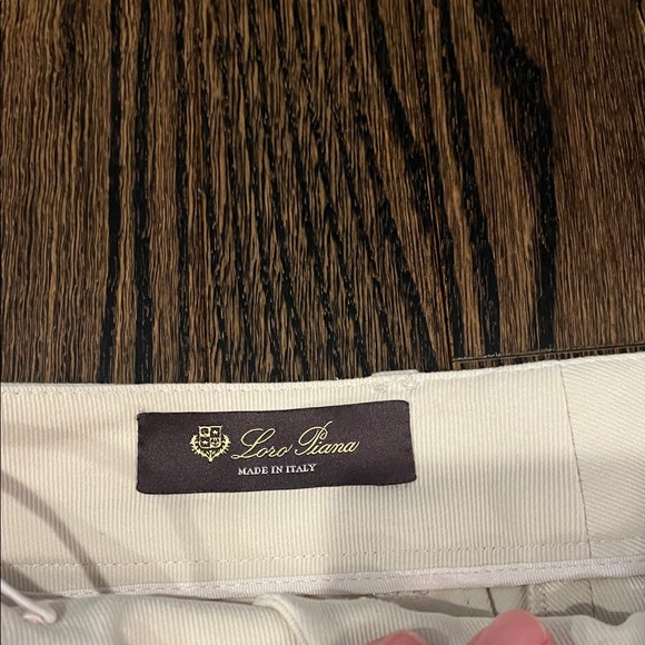 Loro Piana Elegant Cream Trousers - Picture 2 of 10